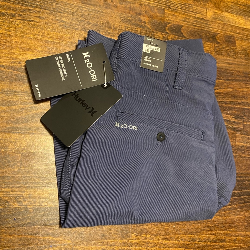 Hurley H2O-DRI Boys Size 12 Shorts Navy Blue Chinos Golf Outdoor Surf Youth NWT